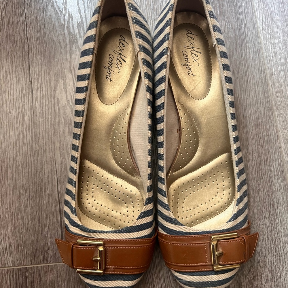 Dexflex Comfort Striped Flats - Navy and Tan